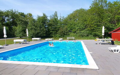 Gunder - 125M from the Sea