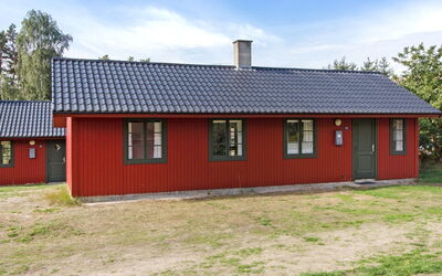 Loke - 300M from the Sea