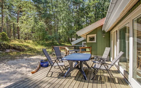 Sylvia - 900M from the Sea: Holz, Dach, Die Architektur, Zuhause, Haus, Hütte, Abstellgleis, Hartholz, Steigung, Estate