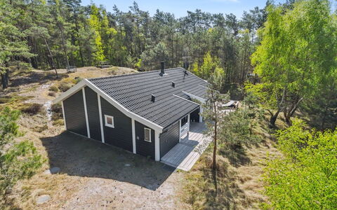 Hallgerd - 800M from the Sea: Holz, Haus, Hütte, Zuhause, Dach, Ländliches Gebiet, Abstellgleis, Blockhaus, Gartenbauten, Hartholz