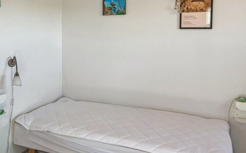 Carlie - 2.8Km from the Sea: Strauch, Garten, Garten, Landscaping, Auffahrt, Villa, Hazienda, Bauernhaus, Balkon, Eco Hotel