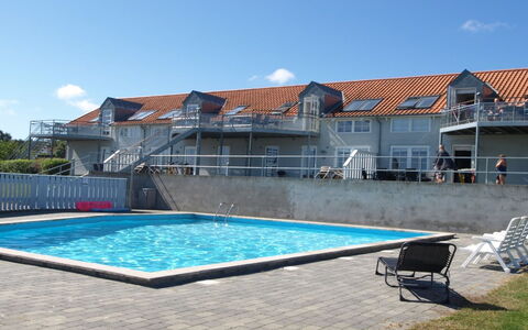 Tinne - 400M from the Sea: Schwimmbad, Resort