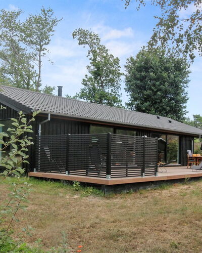 Ellin - 800M from the Sea