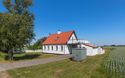 Nilia - 3.5Km from the Sea: Holz, Dach, Die Architektur, Zuhause, Haus, Hütte, Abstellgleis, Hartholz, Steigung, Estate