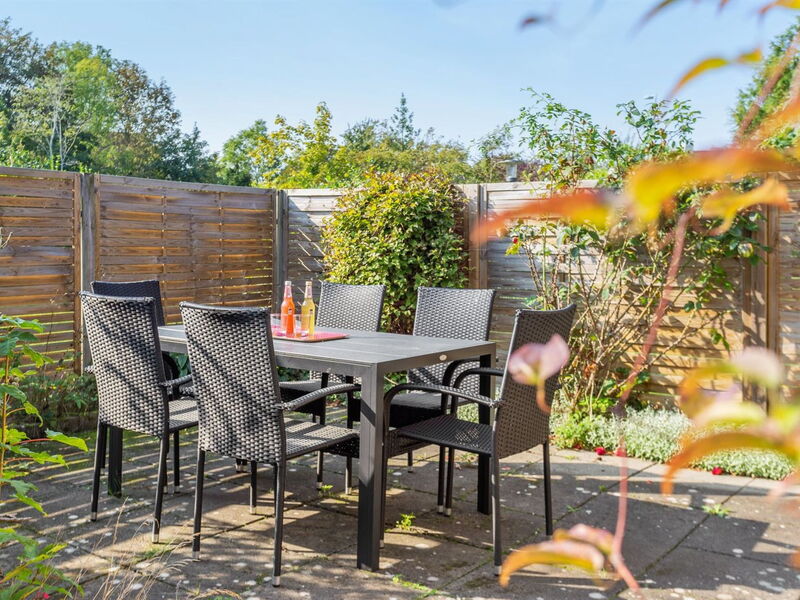iiris - 1.2km From The Sea