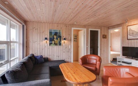 Hagen - 250M from the Sea: Holz, Haus, Hütte, Zuhause, Dach, Ländliches Gebiet, Abstellgleis, Blockhaus, Gartenbauten, Hartholz