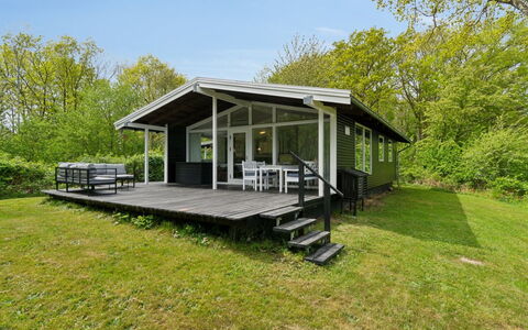 Esben - 350M from the Sea: Holz, Haus, Hütte, Zuhause, Dach, Ländliches Gebiet, Abstellgleis, Blockhaus, Gartenbauten, Hartholz