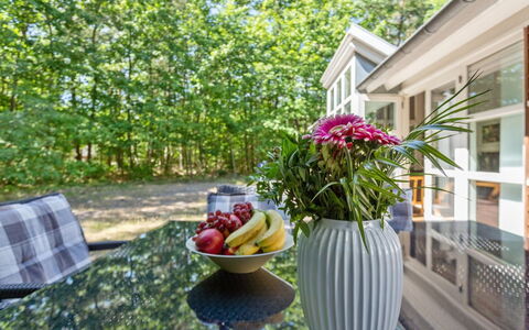Dafne - 600M from the Sea: Dach, Haus, Zuhause, Hütte, Abstellgleis, Estate, Auffahrt, Gartenbauten, Garten, Schuppen