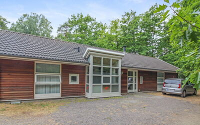 Verner - 500M from the Sea