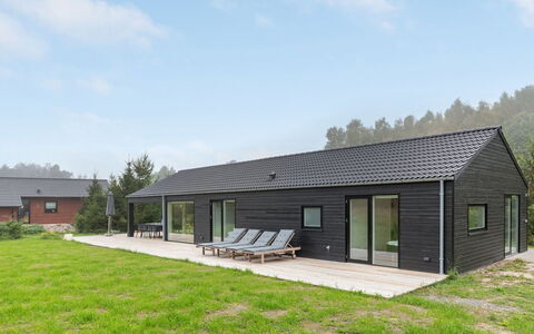 Iivo - 350M from the Sea: Holz, Haus, Hütte, Zuhause, Dach, Ländliches Gebiet, Abstellgleis, Blockhaus, Gartenbauten, Hartholz