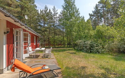 Aave - 800M from the Sea