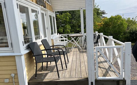 Bilal - 20M from the Sea: Dach, Haus, Wohngebiet, Zuhause, Estate, Hütte, Design