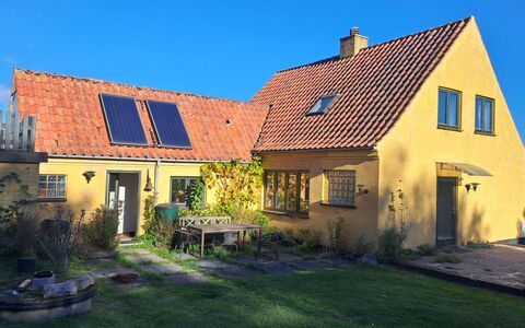 Amlethus - 375M from the Sea: Dach, Haus, Zuhause, Hütte, Abstellgleis, Estate, Auffahrt, Gartenbauten, Garten, Schuppen