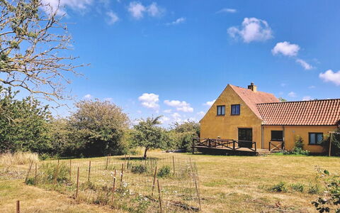 Amlethus - 375M from the Sea: Dach, Haus, Zuhause, Hütte, Abstellgleis, Estate, Auffahrt, Gartenbauten, Garten, Schuppen