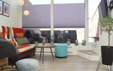 Seppe - 500M from the Sea: Interior Design, Möbel, Beleuchtung, Flooring, Wohnzimmer, Fensterabdeckung, Zuhause, Decke, Fussboden, Zimmer