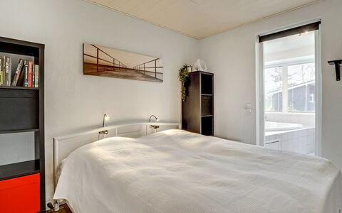 Dome - 750M from the Sea: Bett, Möbel, Interior Design, Schlafzimmer, Flooring, Fussboden, Wand, Holz, Decke, Bettdecke