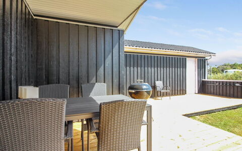 Dome - 750M from the Sea: Holz, Verbundwerkstoff, Schatten, Hartholz, Design, Veranda, Holzbeize, Abstellgleis, Planke, Daylighting