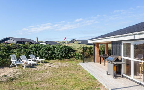 Mano - 200M from the Sea: Blau, Hütte, Haus, Zuhause, Bauernhaus, Estate, Abstellgleis