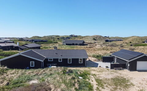 Mano - 200M from the Sea: Blau, Hütte, Haus, Zuhause, Bauernhaus, Estate, Abstellgleis