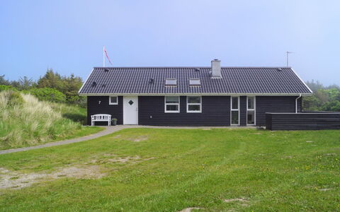 Aved - 350M from the Sea: Pflanzengemeinschaft, Sonnenlicht, Krautige Pflanze, Garten, Plantage, Landwirtschaft, Bauernhof