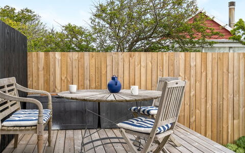 Sofine - 250M from the Sea: 