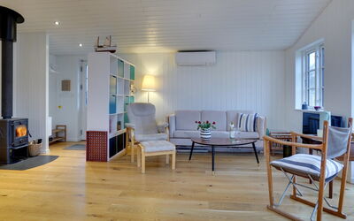 Sofine - 250M from the Sea