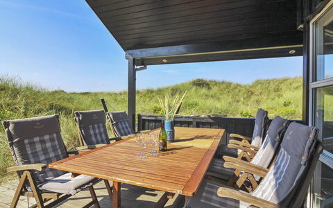 Åmunde - 150M from the Sea: Möbel, Tabelle, Holz, Gartenmöbel, Stuhl, Küche & Esszimmer Tisch, Tisch Im Freien, Hartholz, Veranda, Deck