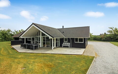 Steen - 800M from the Sea: Haus, Zuhause, Dach, Hütte, Estate, Landscaping, Gartenbauten, Abstellgleis, Bauernhaus