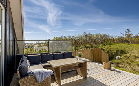 Doritea - 50M from the Sea: 
