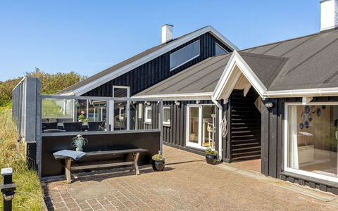Doritea - 50M from the Sea: 