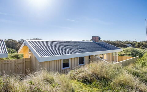 Estefania - 450M from the Sea: Möbel, Interior Design, Stuhl, Flooring, Tabelle, Resort, Fussboden, Decke, Zimmer, Eco Hotel