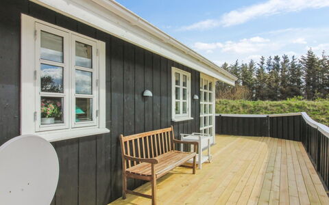 Bjari - 850M from the Sea: Decke, Flooring, Interior Design, Fussboden, Verbundwerkstoff, Möbel, Resort, Hotel, Design, Daylighting