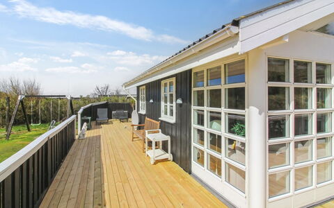 Bjari - 850M from the Sea: Decke, Flooring, Interior Design, Fussboden, Verbundwerkstoff, Möbel, Resort, Hotel, Design, Daylighting
