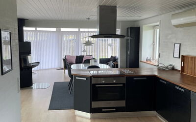 Minza - 250M from the Sea