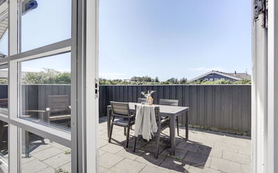 Biarni - 300M from the Sea