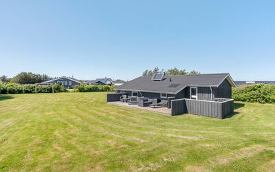 Biarni - 300M from the Sea