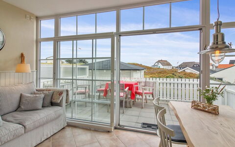 Asa - 75M from the Sea: Möbel, Interior Design, Stuhl, Flooring, Tabelle, Resort, Fussboden, Decke, Zimmer, Eco Hotel