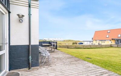 Ima - 60M from the Sea