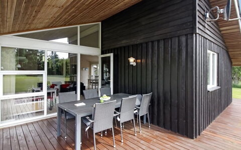 Beeke - 1.4Km from the Sea: Holz, Holzboden, Flooring, Veranda, Die Architektur, Hartholz, Zuhause, Decke, Fussboden, Planke
