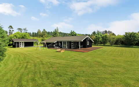Beeke - 1.4Km from the Sea: Zuhause, Hütte, Estate, Rasen, Bauernhaus, Garten, Landscaping, Garten, Gartenbauten, Bauernhof