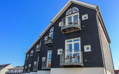 Varnava - 200M from the Sea: Möbel, Interior Design, Stuhl, Flooring, Tabelle, Resort, Fussboden, Decke, Zimmer, Eco Hotel