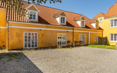 Swarthovde - 300M from the Sea: 