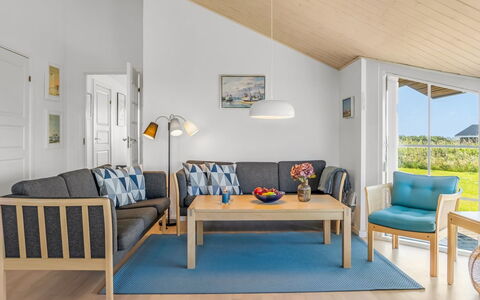 Anya - 650M from the Sea: Möbel, Interior Design, Flooring, Fussboden, Couch, Holz, Decke, Zimmer, Tabelle, Wohnzimmer