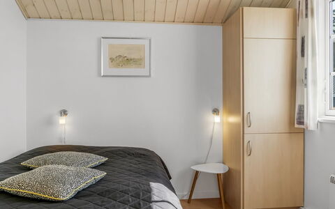 Anya - 650M from the Sea: Interior Design, Möbel, Wand, Holz, Flooring, Decke, Fussboden, Schlafzimmer, Bett, Zimmer