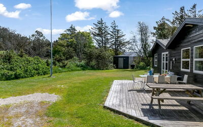 Hermine - 600M from the Sea