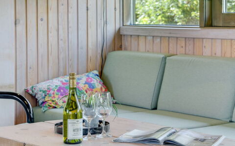 Aiva - 1.5Km from the Sea: Möbel, Interior Design, Stuhl, Flooring, Tabelle, Resort, Fussboden, Decke, Zimmer, Eco Hotel