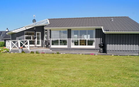 Tayna - 300M from the Sea: Zuhause, Hütte, Veranda, Abstellgleis, Bauernhaus, Outdoor Struktur