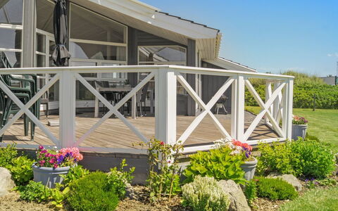 Tayna - 300M from the Sea: Zuhause, Hütte, Veranda, Abstellgleis, Bauernhaus, Outdoor Struktur