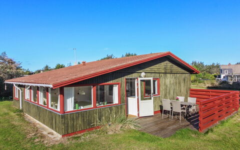 Greet - 700M from the Sea: Dach, Haus, Zuhause, Hütte, Abstellgleis, Estate, Auffahrt, Gartenbauten, Garten, Schuppen
