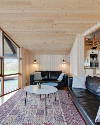 Harri - 850M from the Sea